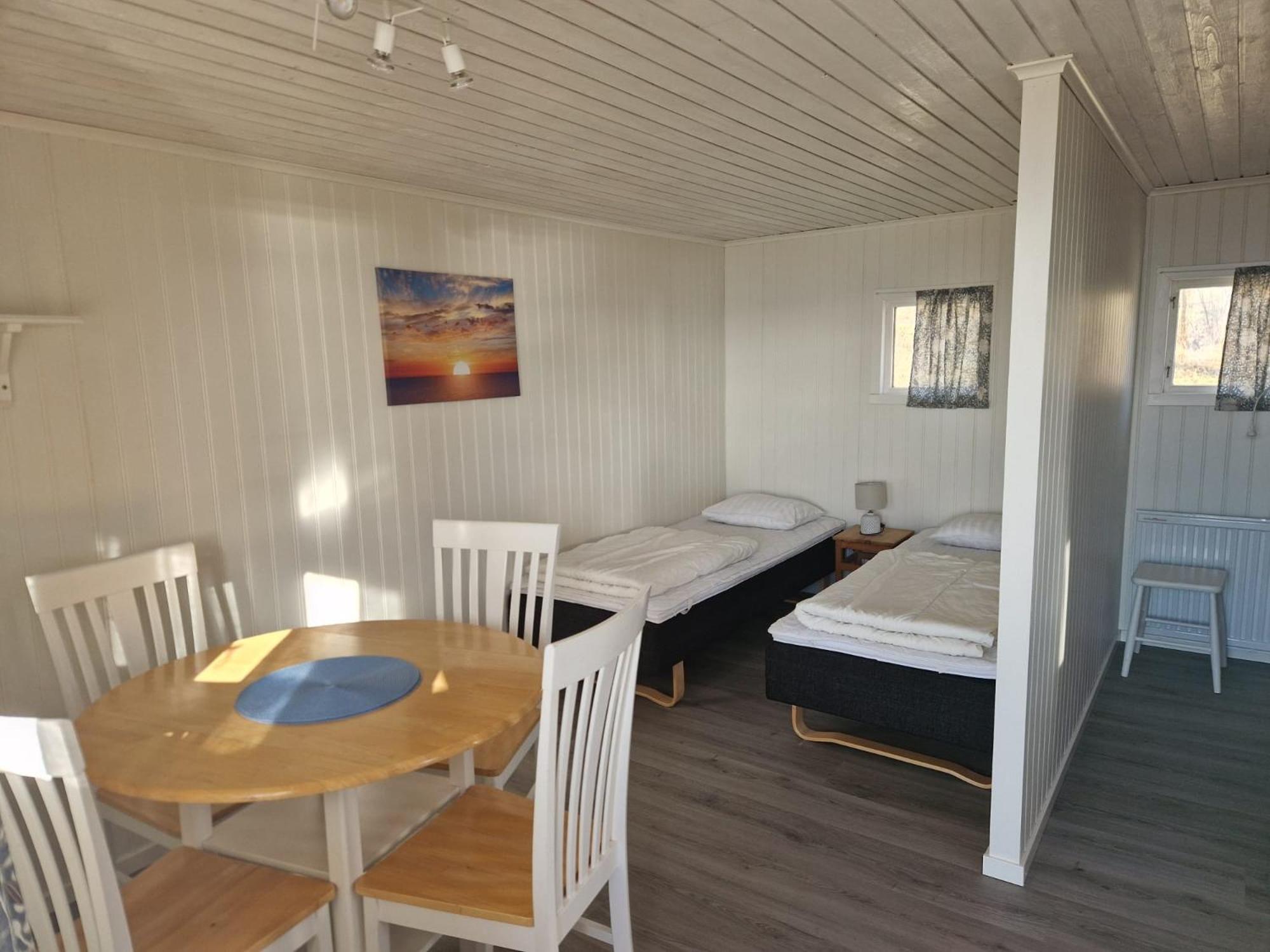 Askeviks Camping & Stugor Sjötorp Extérieur photo